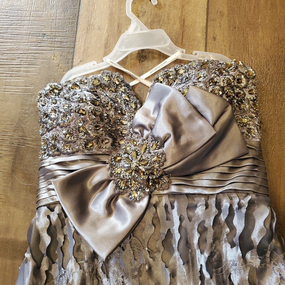Formal/Prom dress